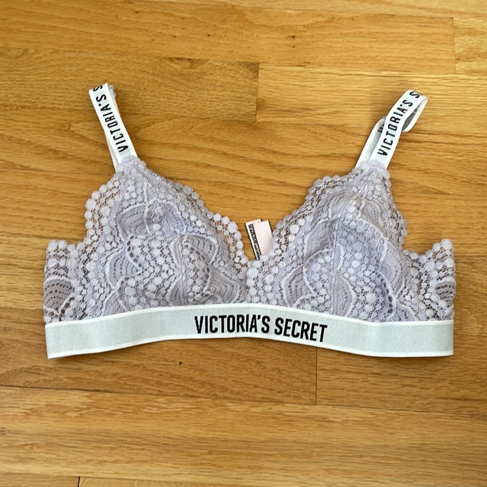 Lilac Victoria’s Secret lace bralette